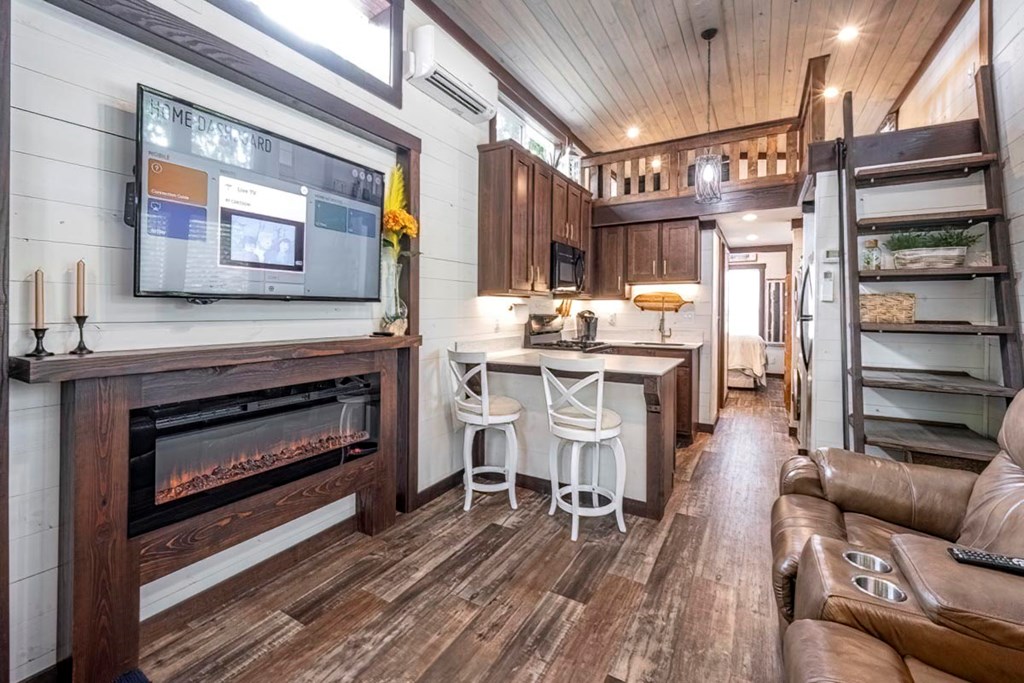 L42 Mountain Meadows Circle