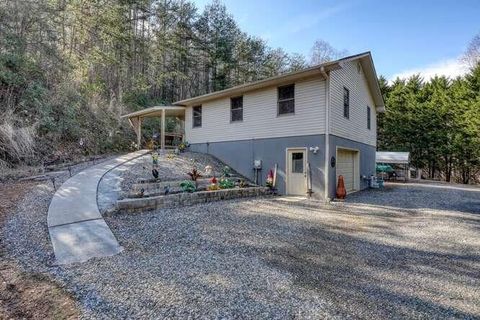 67 Matthew Street Blairsville GA 30512