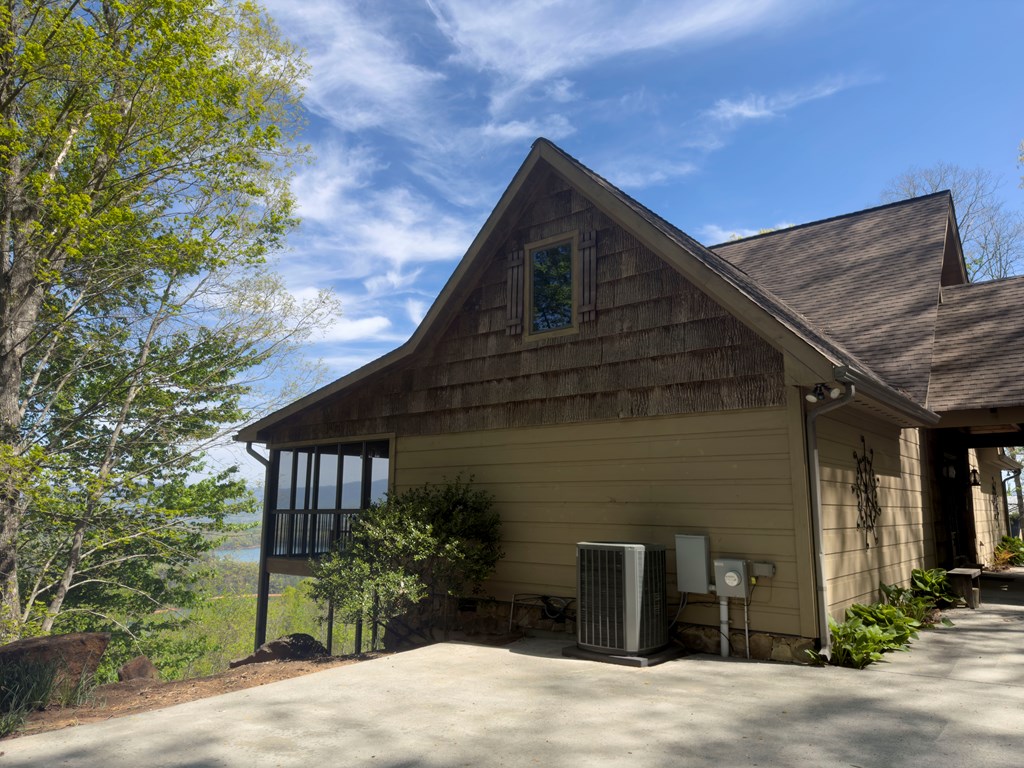 928 Kirkland Drive