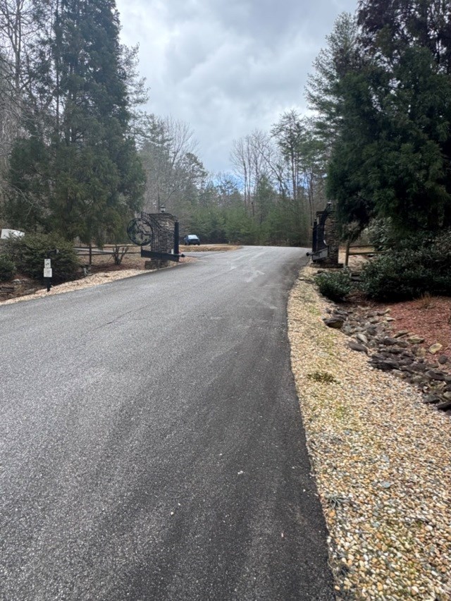 16R Leatherwood Mountain Road