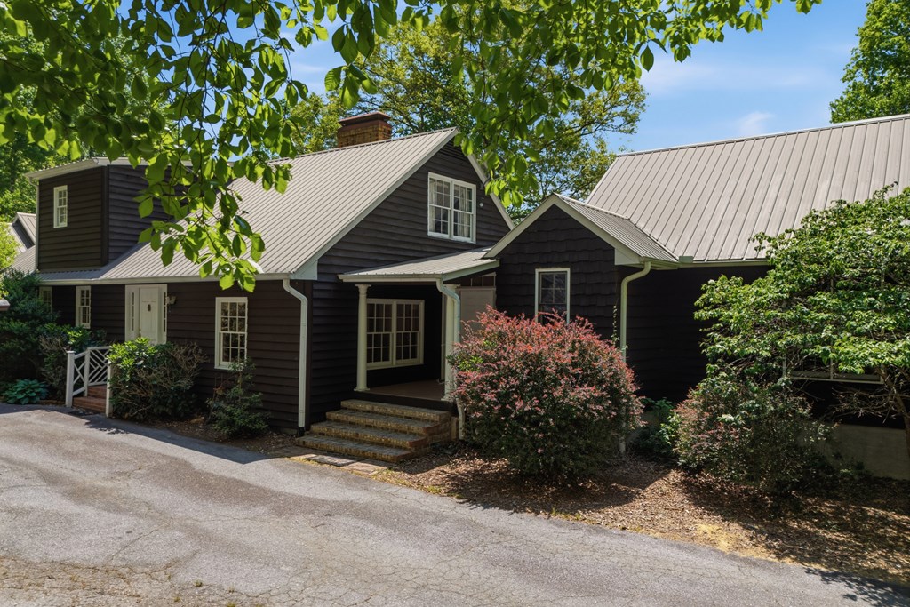 1837 Deep South Farm Road