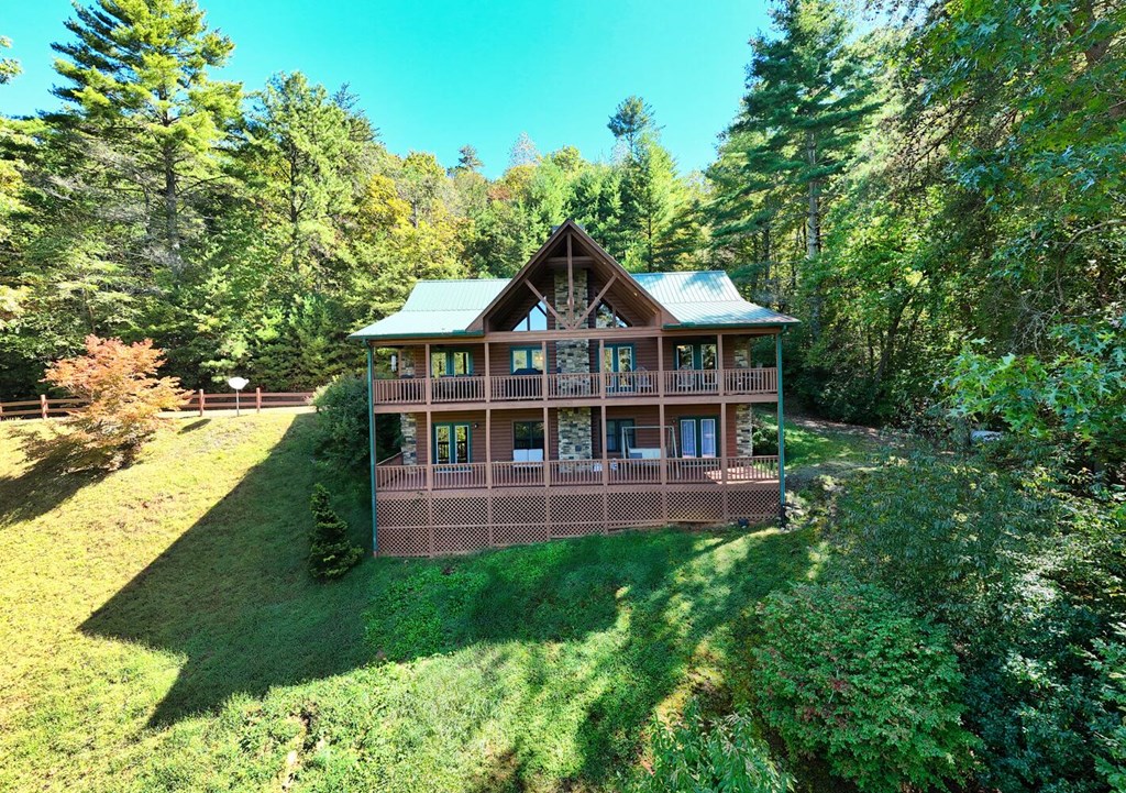 5702 Valley View Drive