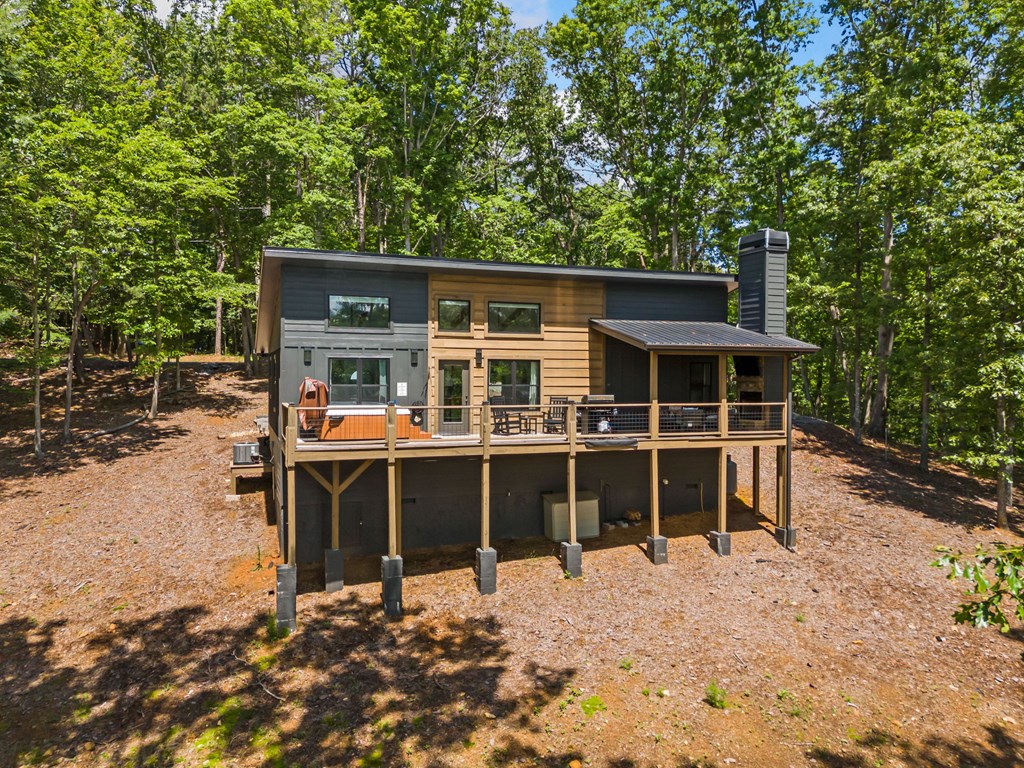 128 Kismet Court