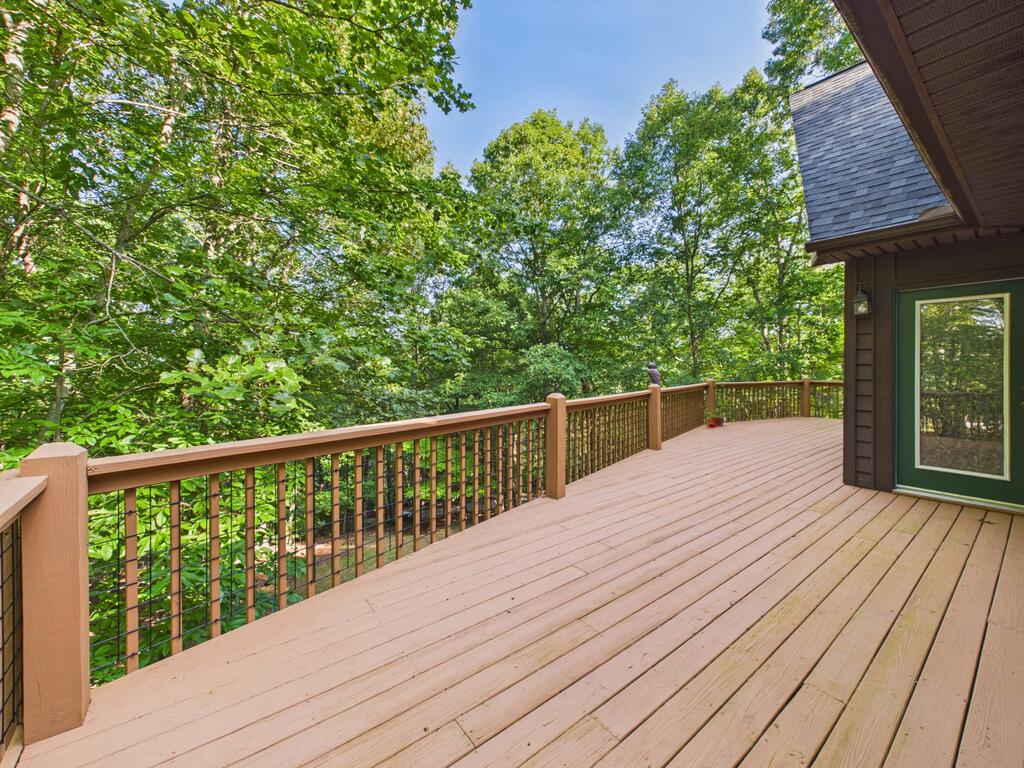 121 High Ridge Road