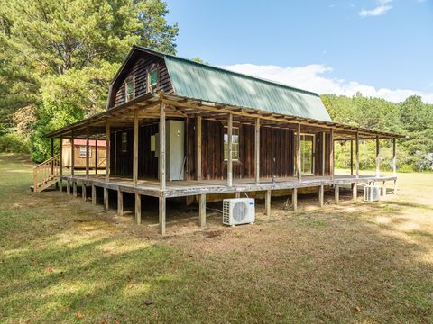 A home in Ellijay