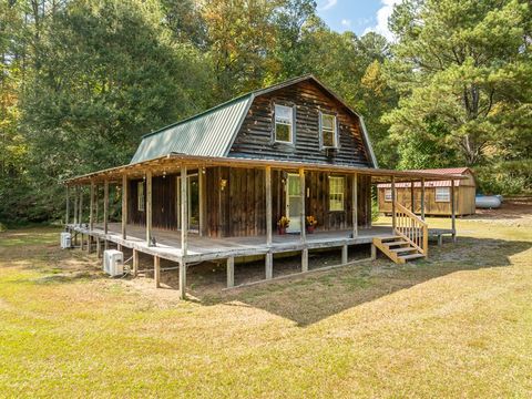 A home in Ellijay