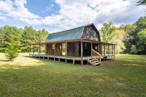 A home in Ellijay