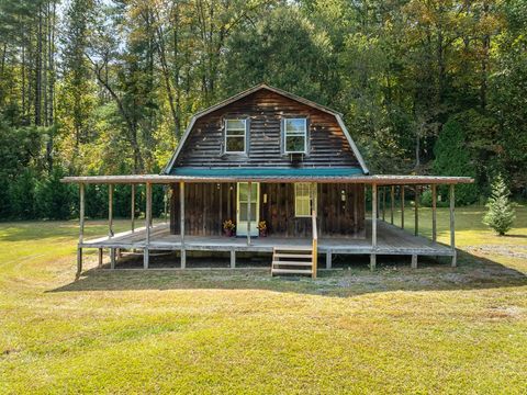 A home in Ellijay