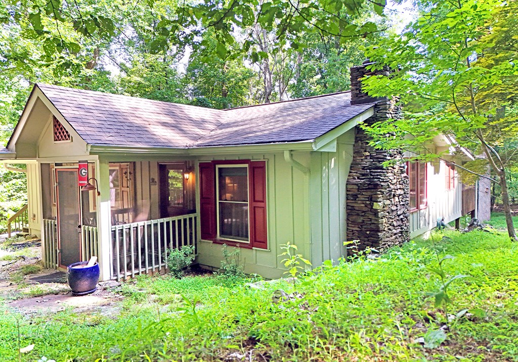 439 Frost Pine Circle
