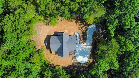 A home in Ellijay