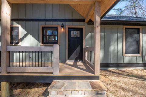 A home in Ellijay