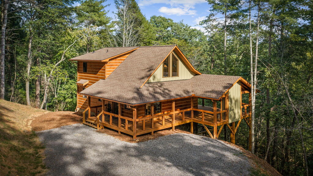 66 Woodland Trail