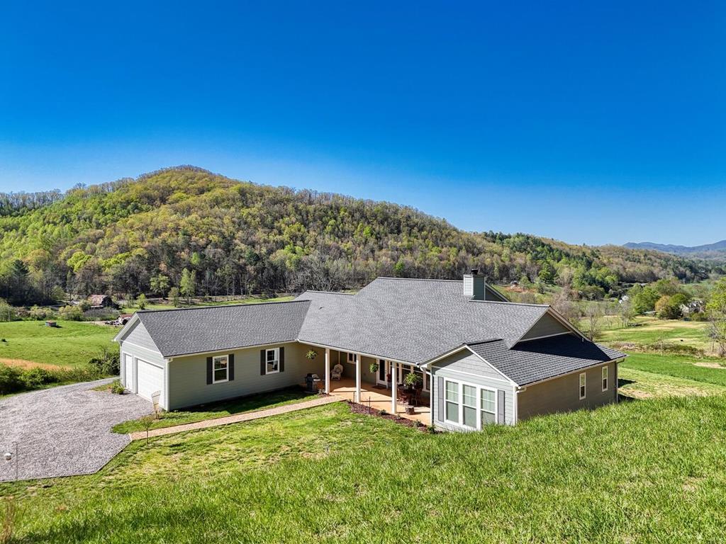 1735 Downings Creek Road