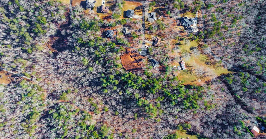 6.44 Whispering Oaks Drive