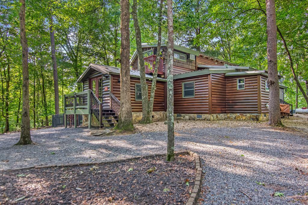 25 Briar Creek Drive