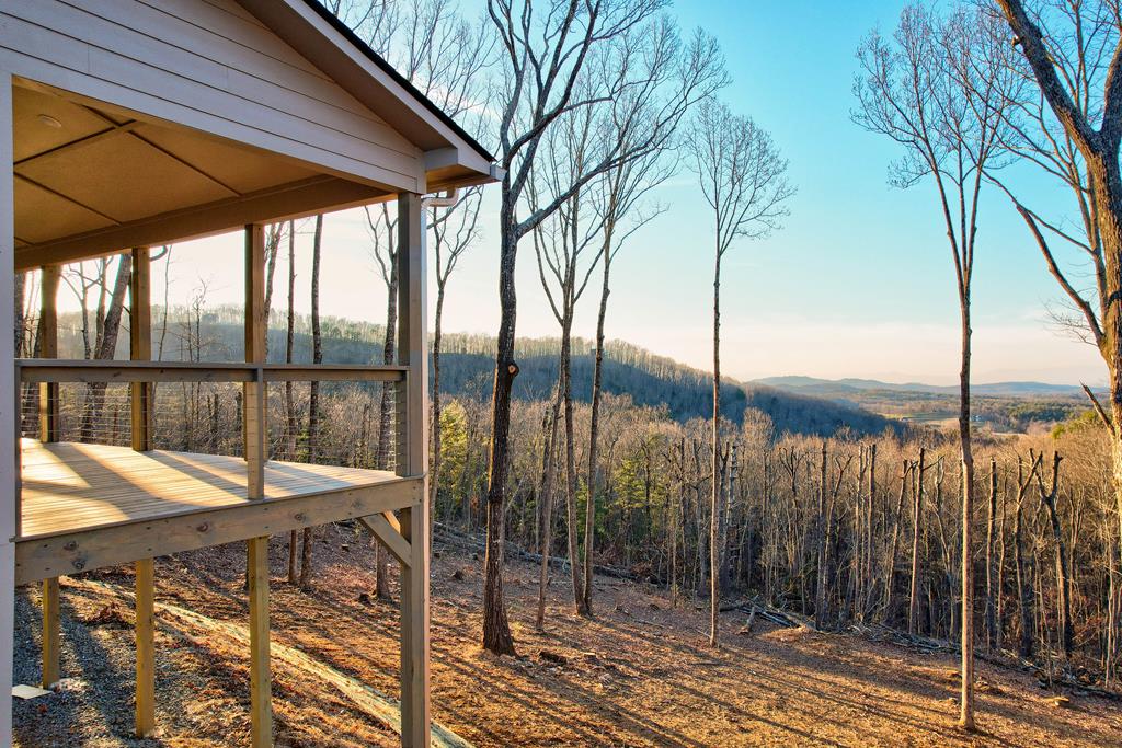23 Green Cabin Way