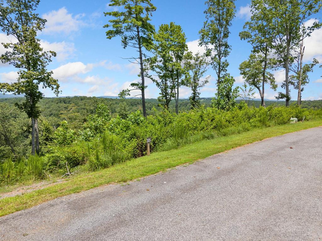 105 River Knoll Trail