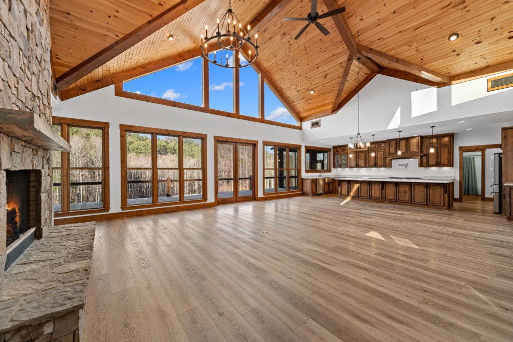 Blue Ridge, Georgia, 30513, United States, 3 Bedrooms Bedrooms, ,3 BathroomsBathrooms,Residential,Active,2025997