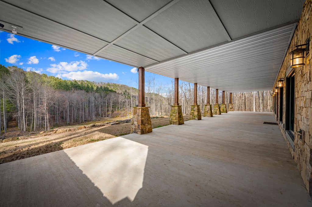 Blue Ridge, Georgia, 30513, United States, 3 Bedrooms Bedrooms, ,3 BathroomsBathrooms,Residential,Active,2025997