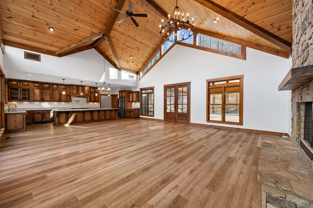 Blue Ridge, Georgia, 30513, United States, 3 Bedrooms Bedrooms, ,3 BathroomsBathrooms,Residential,Active,2025997