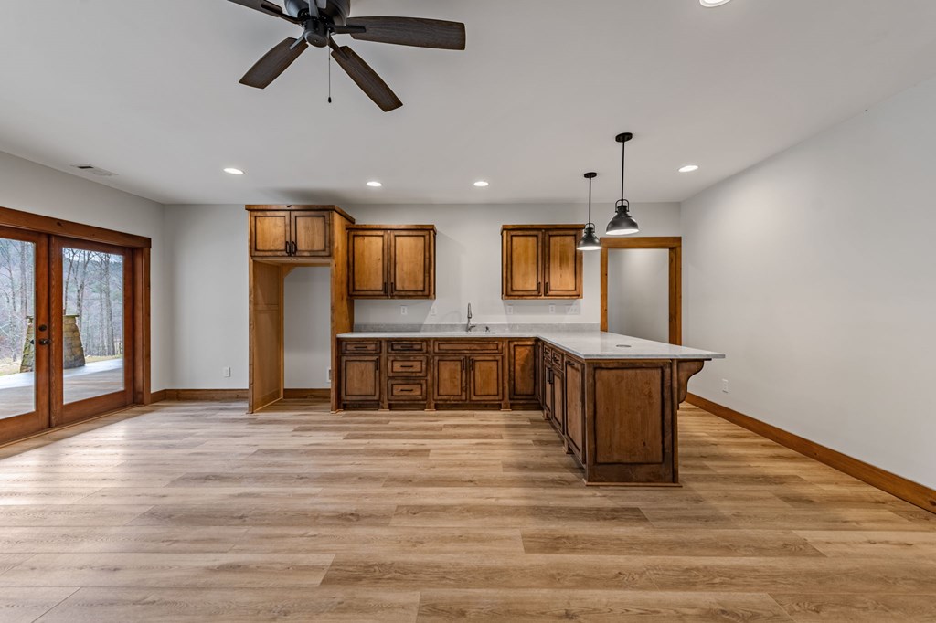 Blue Ridge, Georgia, 30513, United States, 3 Bedrooms Bedrooms, ,3 BathroomsBathrooms,Residential,Active,2025997
