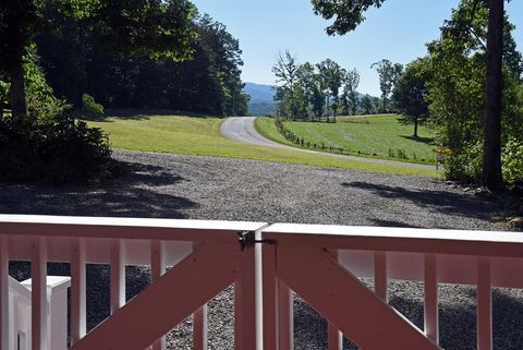 A home in Blairsville