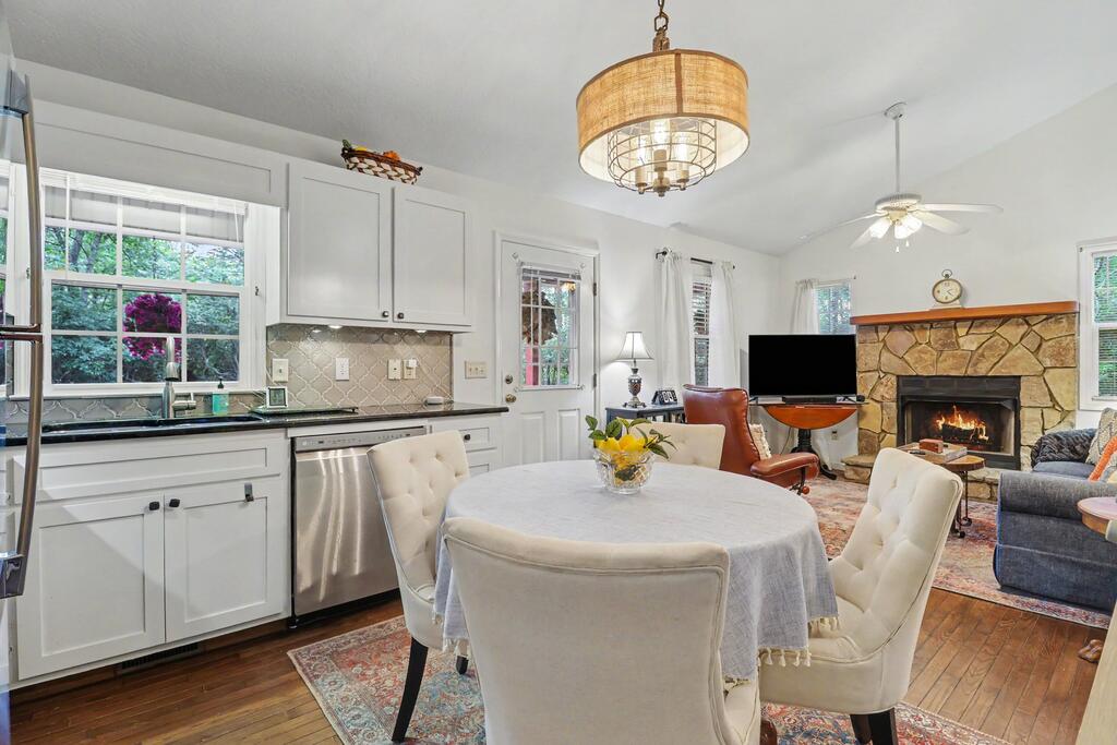 1191 Old Forge Estates