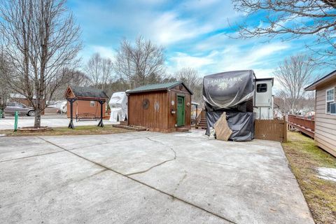 A home in Blairsville