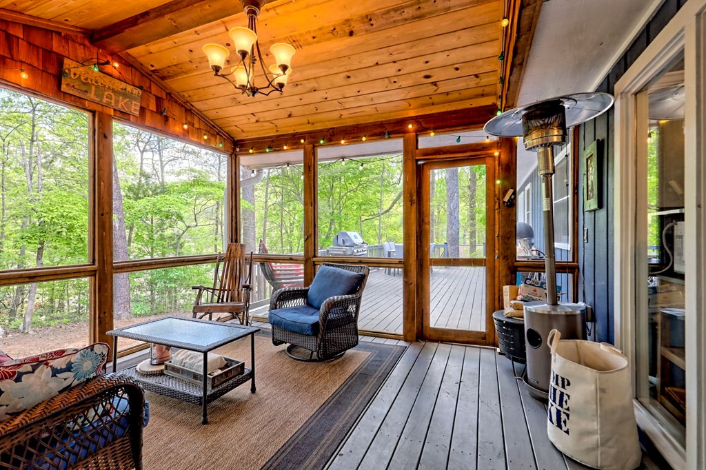 1204 Dogwood Trail
