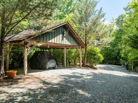 A home in Blue Ridge