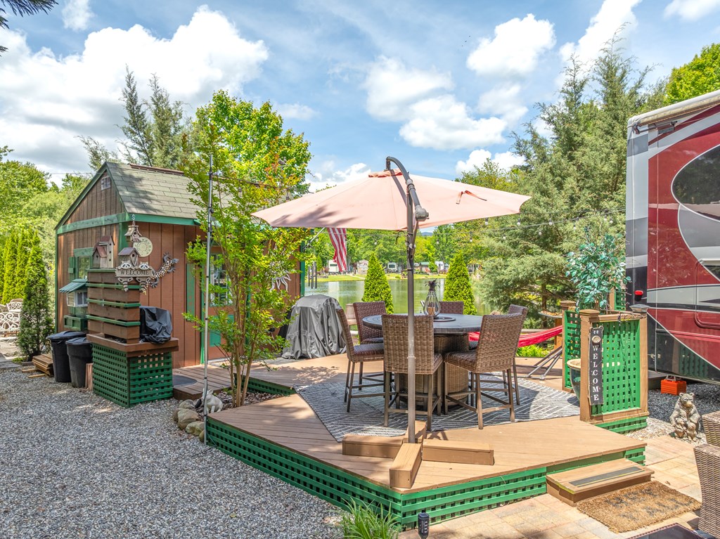 344 Choestoe Falls Circle