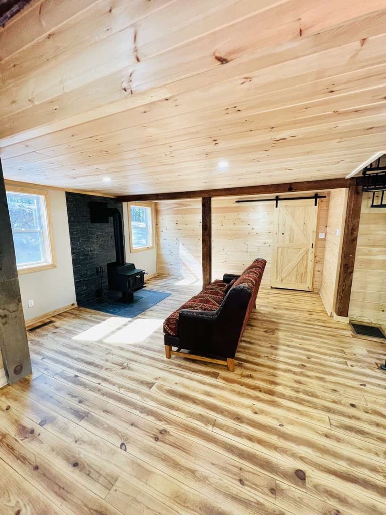 100 Tufts Road