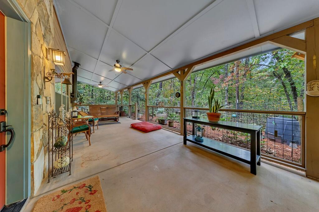 185 Sassafras Drive