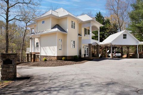 30 Berrong Drive Hayesville NC 28904