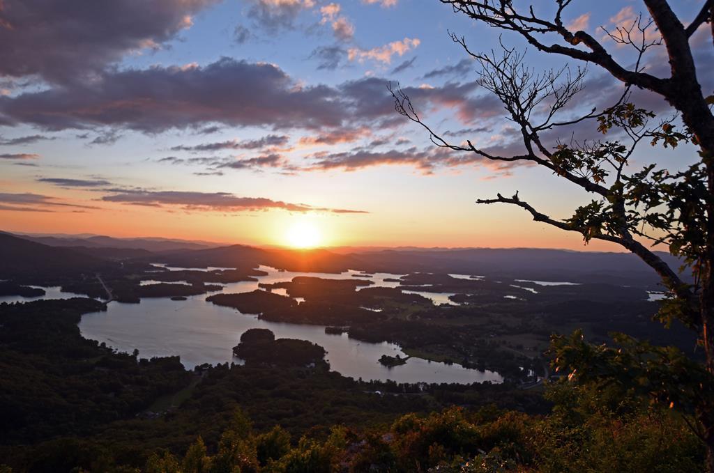 145 Ac. Bell Mountain