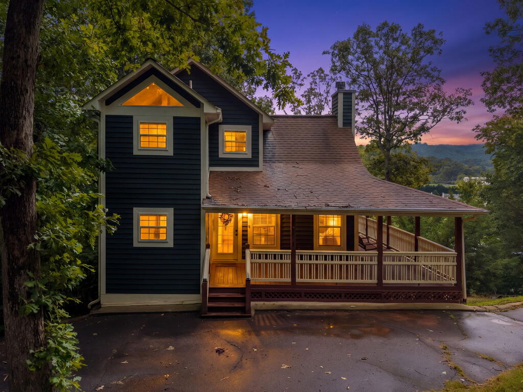 2103 Pooh Corner