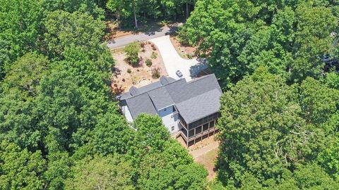 A home in Dahlonega