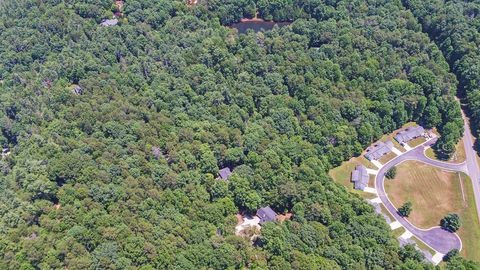 A home in Dahlonega