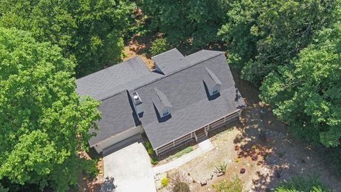 A home in Dahlonega