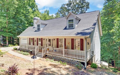 A home in Dahlonega