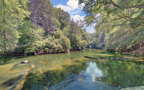 A home in Dahlonega