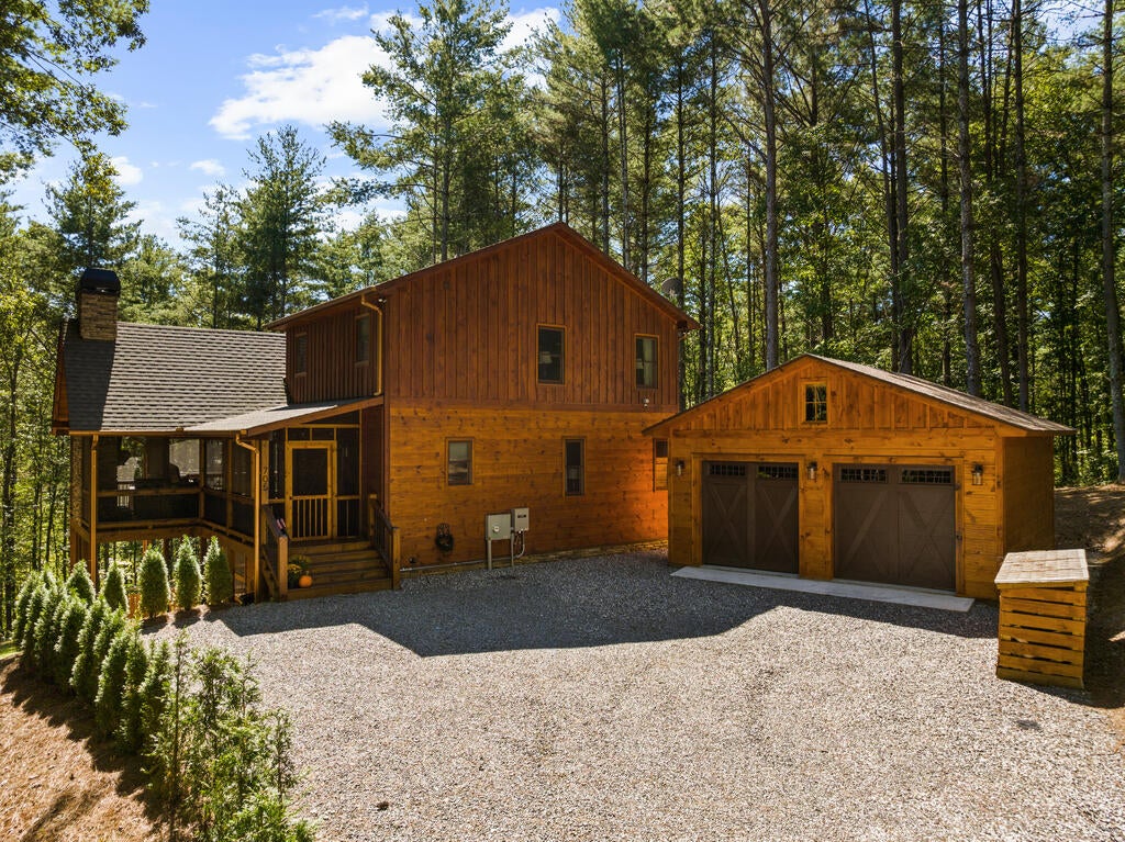 705 George Curtis Road