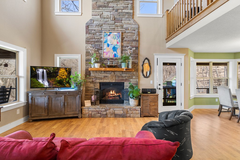 961 S Brooks Cove Road S