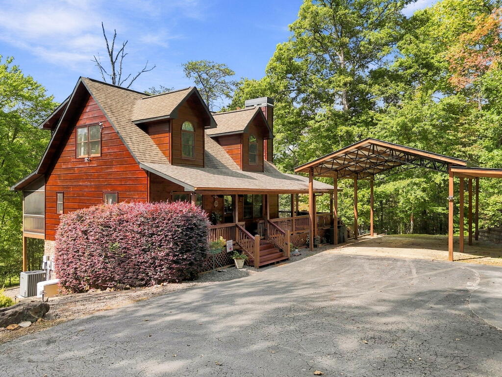 218 Kings Farm Road