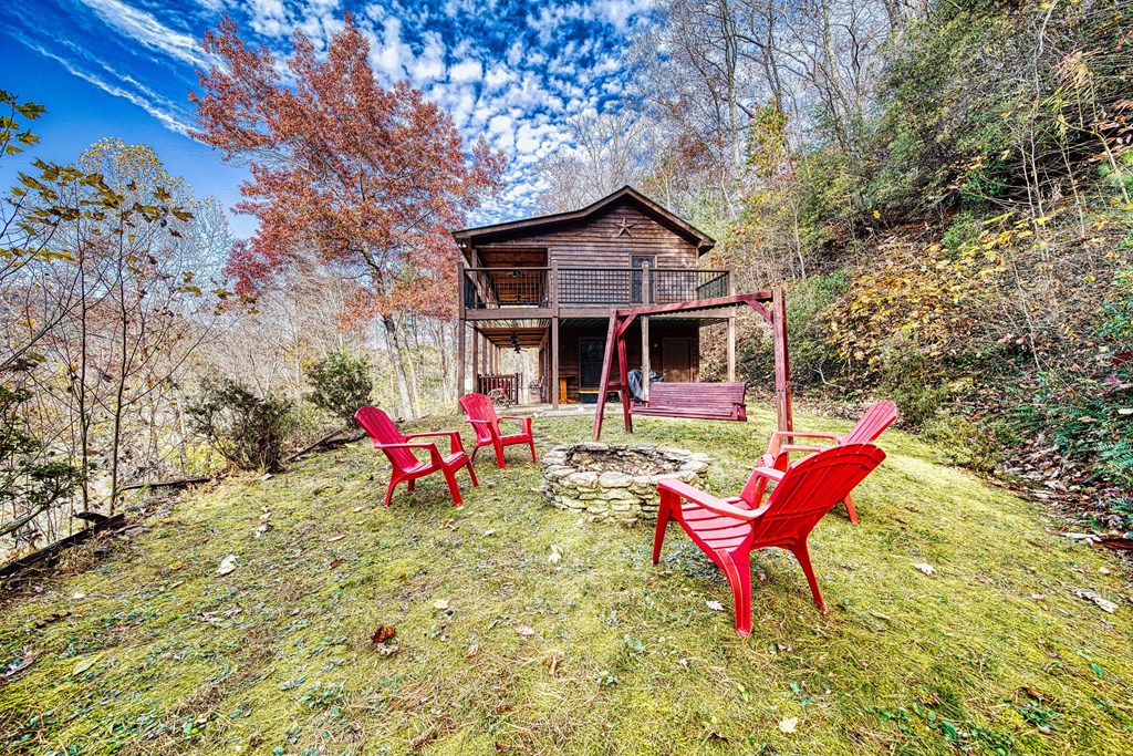 190 Ruby Lake Drive N