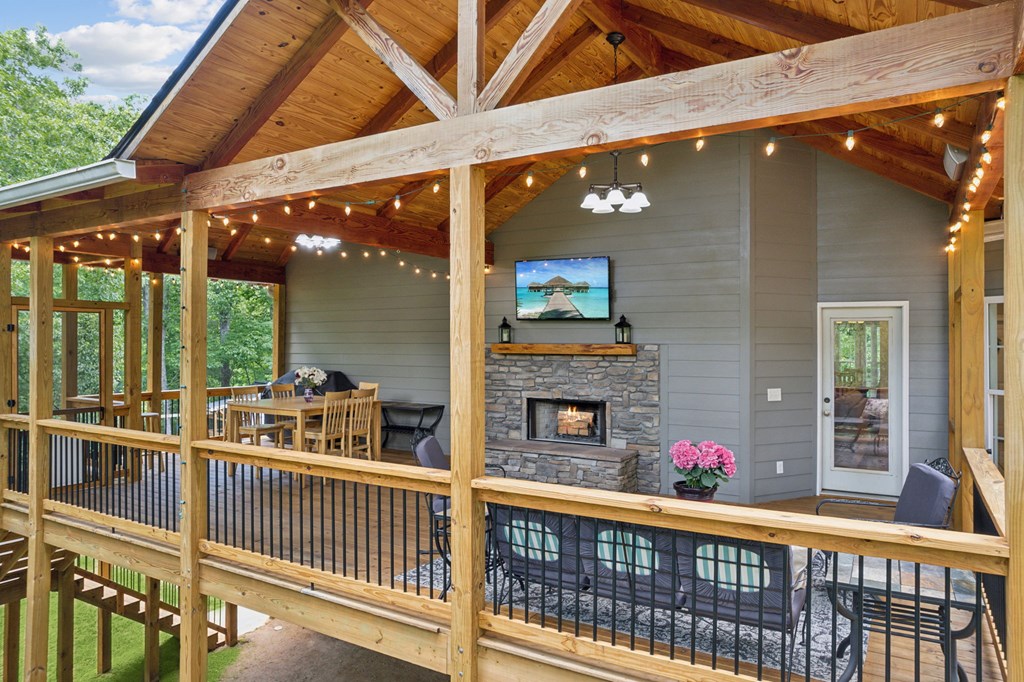 40 Oak Ridge Lane