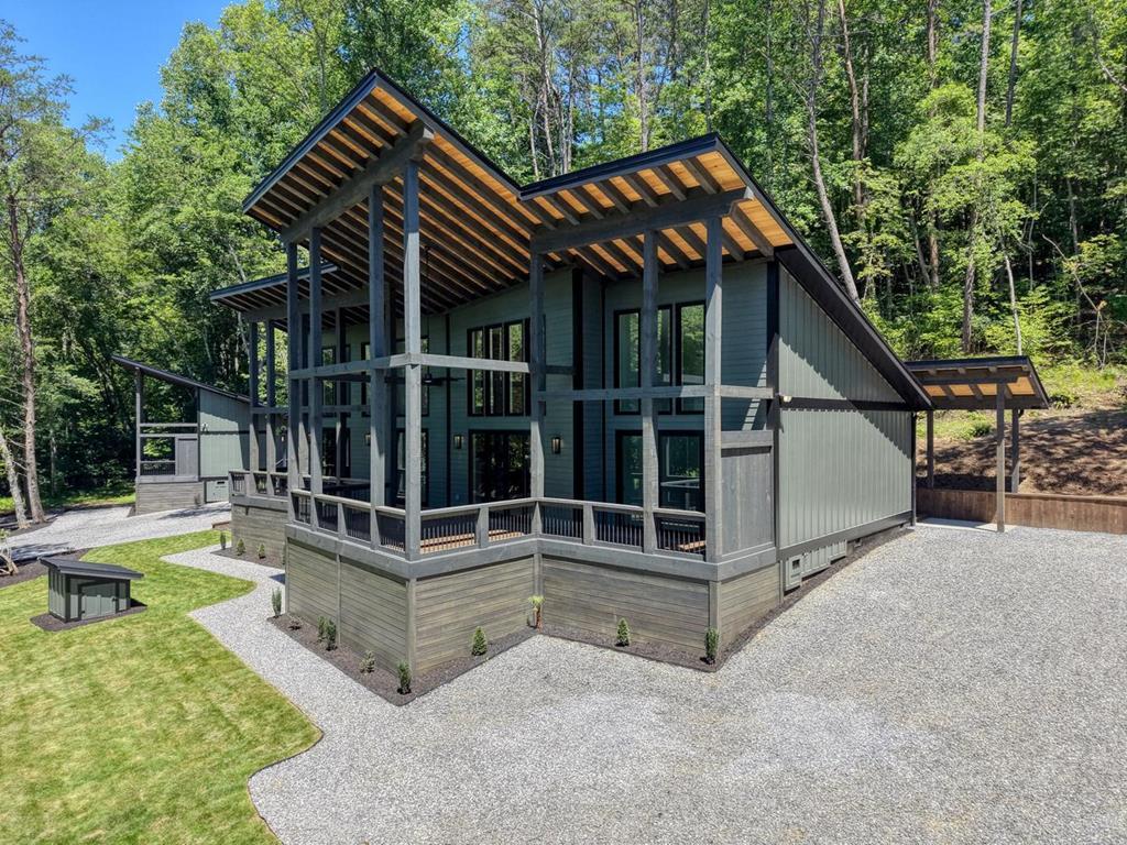 500 S Williamstown Rd, Mineral Bluff, GA, 30559, USA, 4 Bedrooms Bedrooms, ,4 BathroomsBathrooms,Residential,Active,500 S Williamstown Rd,431698