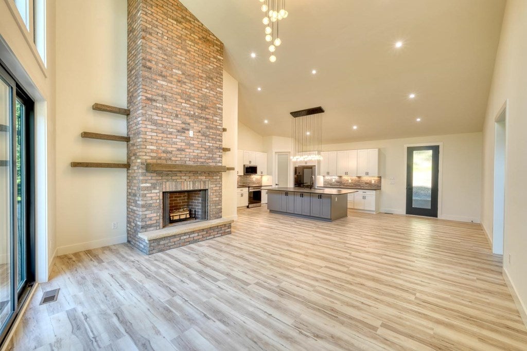 500 S Williamstown Rd, Mineral Bluff, GA, 30559, USA, 4 Bedrooms Bedrooms, ,4 BathroomsBathrooms,Residential,Active,500 S Williamstown Rd,431698