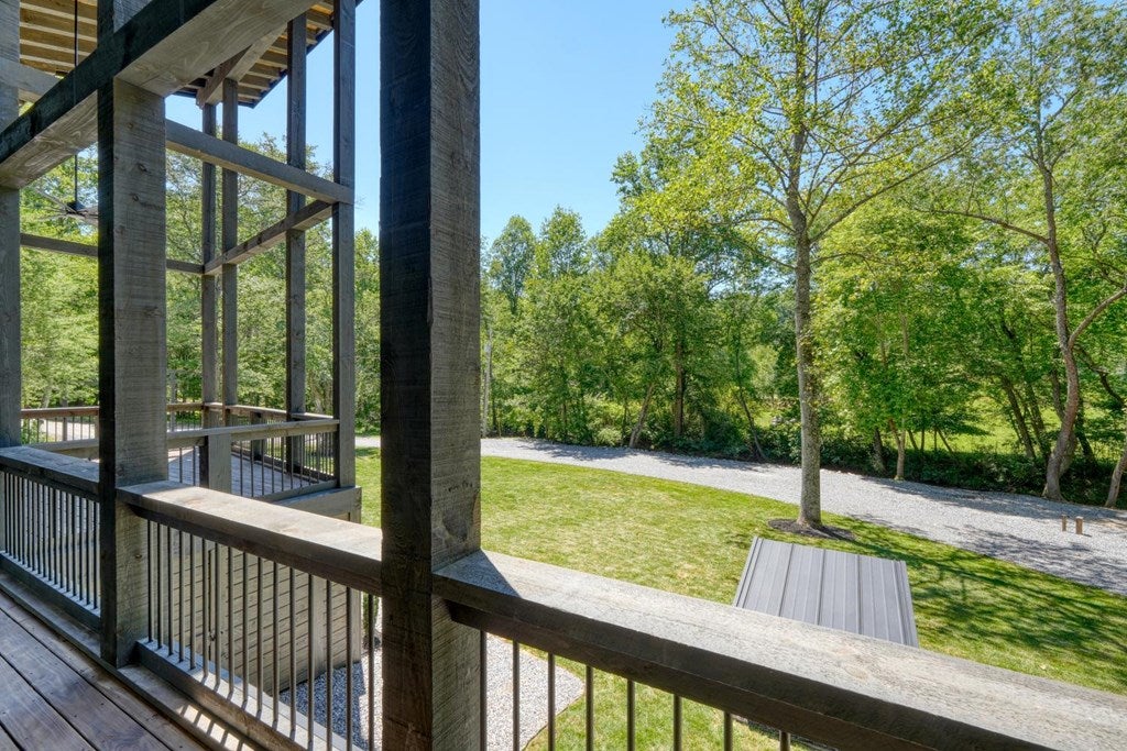 500 S Williamstown Rd, Mineral Bluff, GA, 30559, USA, 4 Bedrooms Bedrooms, ,4 BathroomsBathrooms,Residential,Active,500 S Williamstown Rd,431698