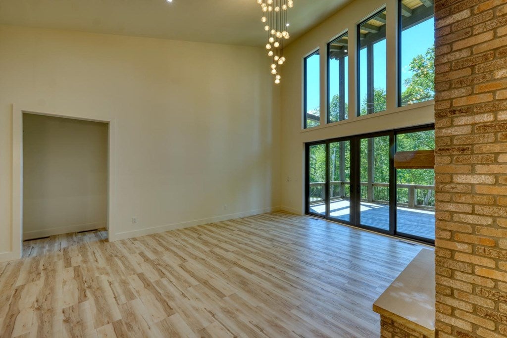 500 S Williamstown Rd, Mineral Bluff, GA, 30559, USA, 4 Bedrooms Bedrooms, ,4 BathroomsBathrooms,Residential,Active,500 S Williamstown Rd,431698